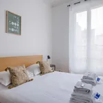 Rent 2 bedroom apartment of 42 m² in Paris