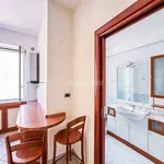 Rent 2 bedroom apartment of 62 m² in Napoli