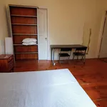 Rent 5 bedroom apartment in Lisbon