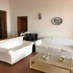 Rent 4 bedroom apartment of 100 m² in Capri