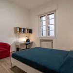 Rent a room of 75 m² in milan