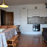 Rent 3 bedroom apartment of 75 m² in Torri del Benaco