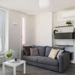 Rent 1 bedroom apartment of 65 m² in milan