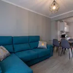 Rent a room of 60 m² in lisbon