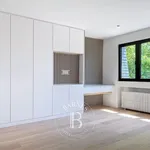 Villa van +-600m² - 6 kamers - prachtig gerenoveerd