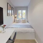 Rent 7 bedroom flat in Birmingham