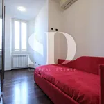 Affitto 3 camera appartamento di 77 m² in Roma