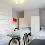 Rent 6 bedroom house in Dublin