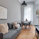 Miete 2 Schlafzimmer wohnung von 847 m² in Berlin