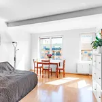 Pronajměte si 2 ložnic/e byt o rozloze 55 m² v Prague