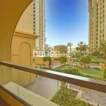 Rent 4 bedroom apartment of 263 m² in Jumeirah Beach Residence