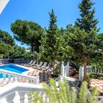 Rent 10 bedroom house in Marbella