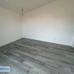 Affitto 3 camera appartamento di 66 m² in Rome