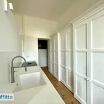 Rent 2 bedroom apartment of 100 m² in Milan