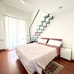 Rent 3 bedroom house of 185 m² in Rome