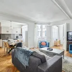 Appartement de 1001 m² avec 3 chambre(s) en location à Paris