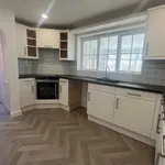 Rent 4 bedroom house in East Midlands