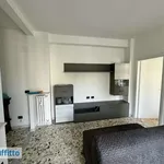 Rent 2 bedroom apartment of 65 m² in Rome