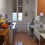 Rent a room of 100 m² in valencia