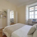 Rent a room in lisbon