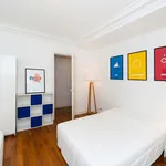 Louez une chambre de 57 m² à Paris