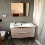 Rent a room in lisbon