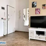 Affitto 3 camera appartamento di 90 m² in Bologna