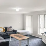 Rent 4 bedroom house in Mudgee