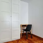 Miete 6 Schlafzimmer wohnung von 130 m² in Frankfurt am Main