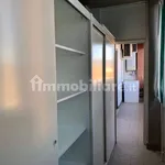 Affitto 3 camera appartamento di 64 m² in Latina