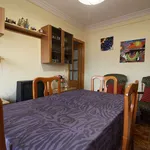 Rent a room of 80 m² in madrid