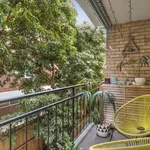 Rent 2 bedroom apartment in St Kilda