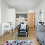 Rent 2 bedroom flat in London