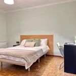 Rent a room of 209 m² in madrid