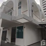 Rent 3 bedroom house of 240 m² in Bangkok