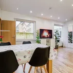 Rent 3 bedroom apartment of 40 m² in Düsseldorf