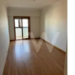 Rent 3 bedroom apartment of 89 m² in Lisbon