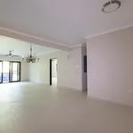 Rent 3 bedroom apartment in Kingston