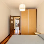 Rent 3 bedroom apartment in Porto