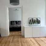 Rent 2 bedroom apartment in Berlin