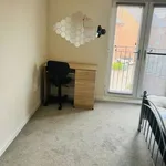 Rent 2 bedroom flat in West Midlands