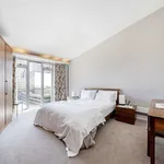 Rent 2 bedroom apartment in London