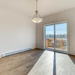 Rent 5 bedroom apartment in Gatineau