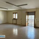 Rent 5 bedroom apartment of 140 m² in Taranto