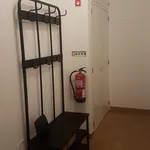 Rent 3 bedroom apartment in Lisbon