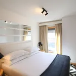 Rent 1 bedroom apartment of 646 m² in Lisbon