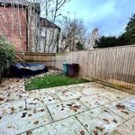 Rent 3 bedroom house in South East England