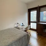 Rent a room in porto