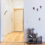 Rent 1 bedroom apartment of 35 m² in Berlin