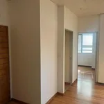 Rent 1 bedroom apartment of 2779 m² in Johannesburg